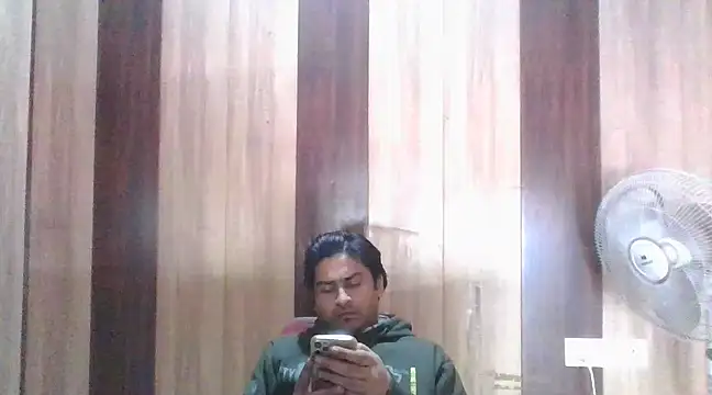 Snapshot of indihotguy chatting on February 2025 10:20:02 AM indihotguy online show from February 2025 10:20:02 AM