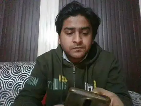 Snapshot of indihotguy chatting on February 2025 01:46:01 PM indihotguy online show from February 2025 01:46:01 PM