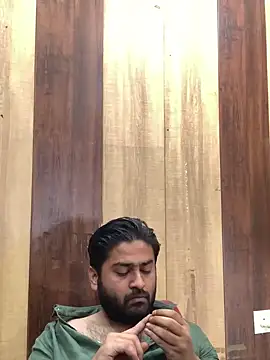 Snapshot of indihotguy chatting on March 2025 05:47:01 AM indihotguy online show from March 2025 05:47:01 AM