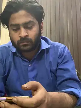 Snapshot of indihotguy chatting on March 2025 05:50:01 PM indihotguy online show from March 2025 05:50:01 PM