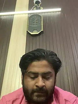 Snapshot of indihotguy chatting on March 2025 03:10:02 AM indihotguy online show from March 2025 03:10:02 AM