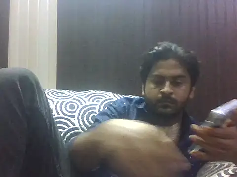 Snapshot of indihotguy chatting on September 2025 03:03:02 PM indihotguy online show from September 2025 03:03:02 PM