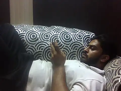 Snapshot of indihotguy chatting on October 2025 02:14:01 PM indihotguy online show from October 2025 02:14:01 PM