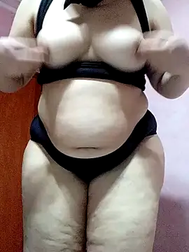 Snapshot of Botina-68 chatting on March 2025 12:41:01 AM Botina-68 online show from March 2025 12:41:01 AM