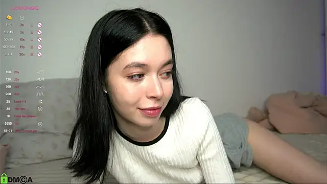 LittleOriana online show from February 2026 04:13:02 AM