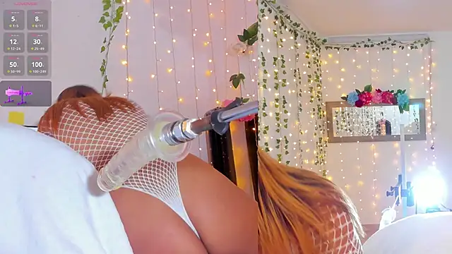 Maria Jones  online show from February 2025 03:06:01 AM