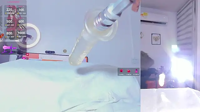 Maria Jones  online show from November 2025 01:15:01 AM