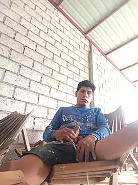 Snapshot of elmazitogrande chatting on October 2025 05:43:02 PM elmazitogrande online show from October 2025 05:43:02 PM