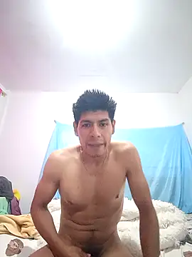 Snapshot of elmazitogrande chatting on October 2025 12:47:01 AM elmazitogrande online show from October 2025 12:47:01 AM