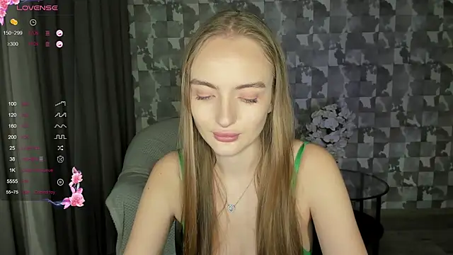 Snapshot of A_delina chatting on January 2025 05:15:02 PM A delina online show from January 2025 05:15:02 PM