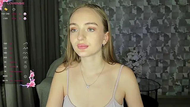 Snapshot of A_delina chatting on February 2025 09:36:01 PM A delina online show from February 2025 09:36:01 PM