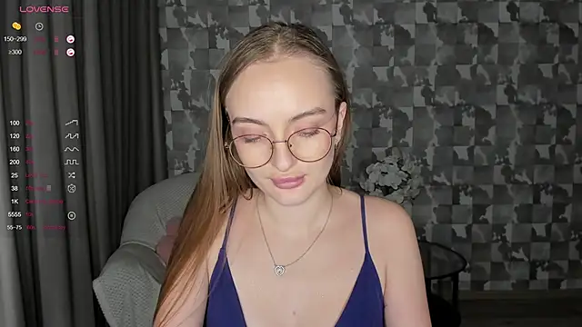 Snapshot of A_delina chatting on February 2025 08:53:02 PM A delina online show from February 2025 08:53:02 PM