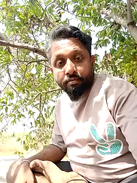 Snapshot of carria_homes chatting on January 2025 06:13:01 AM carria homes online show from January 2025 06:13:01 AM