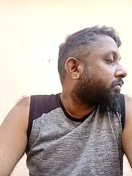 Snapshot of carria_homes chatting on February 2025 04:42:02 AM carria homes online show from February 2025 04:42:02 AM