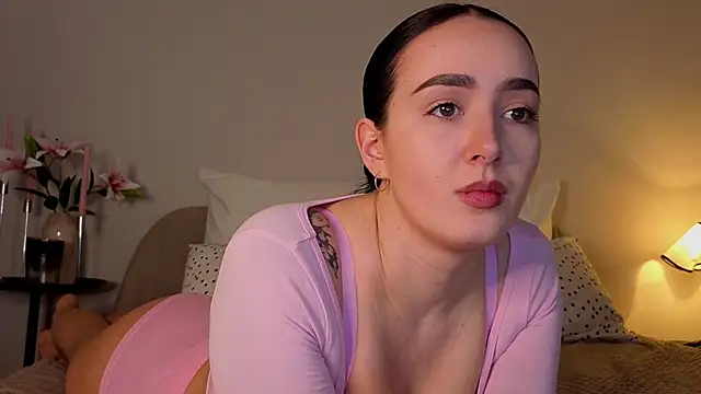 KimKhallifa online show from March 2026 03:54:02 AM