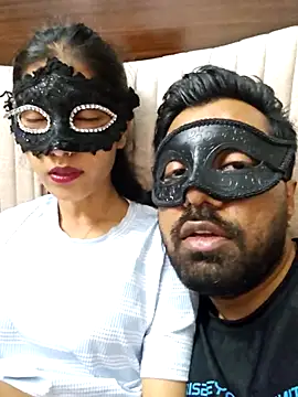 insta hotpair online show from October 2025 06:02:01 PM