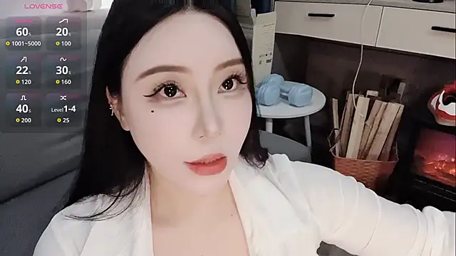 Caicai-a online show from December 2025 08:34:01 AM