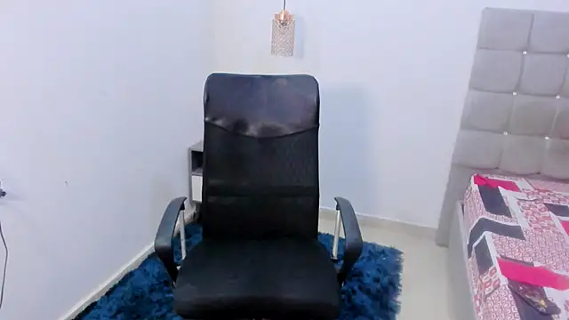 Snapshot of Br4ndxpimm chatting on March 2026 03:28:01 PM Br4ndxpimm online show from March 2026 03:28:01 PM