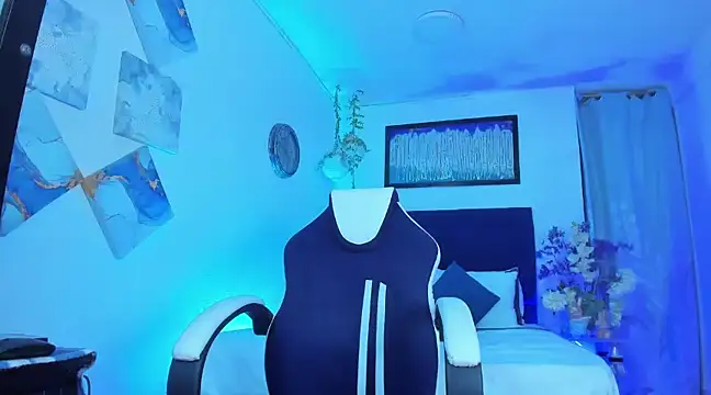 Andrewstelle coleman online show from March 2025 01:09:01 AM