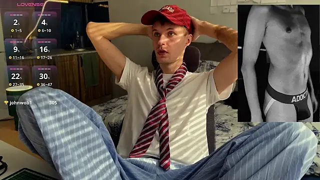 Snapshot of Leonnextdoor chatting on March 2026 08:52:01 AM Leonnextdoor online show from March 2026 08:52:01 AM