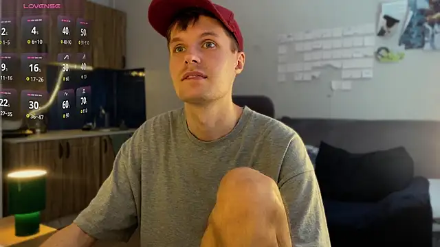 Snapshot of Leonnextdoor chatting on March 2026 10:53:02 AM Leonnextdoor online show from March 2026 10:53:02 AM