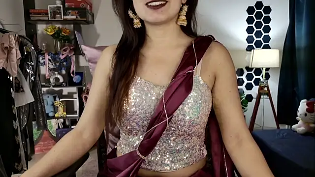 Snapshot of roseofvenom chatting on April 2026 06:03:01 PM roseofvenom online show from April 2026 06:03:01 PM