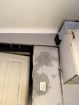 Redfucks333 online show from November 2025 04:40:02 PM