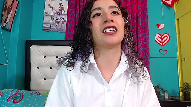 valerie mase online show from October 2025 06:41:02 PM