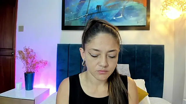 EloiseQuinn online show from December 2025 02:34:01 PM