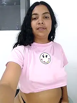 Snapshot of Brendabluee chatting on January 2025 01:18:02 AM Brendabluee online show from January 2025 01:18:02 AM