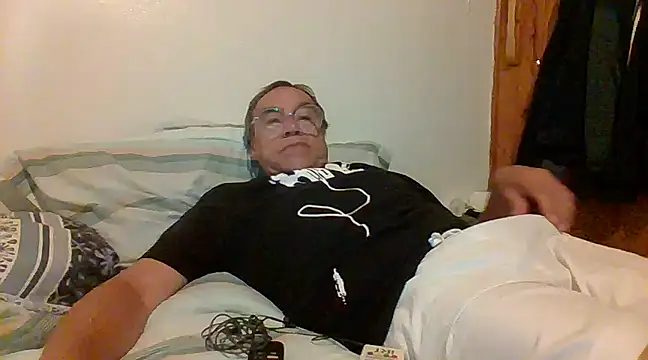 santiagon2015 online show from January 2025 02:20:02 AM