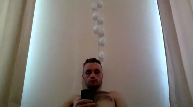 Snapshot of tomasek28 chatting on December 2024 11:06:01 AM tomasek28 online show from December 2024 11:06:01 AM