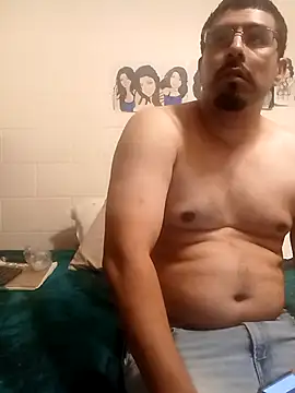 Snapshot of k1oudE chatting on October 2025 07:55:02 PM k1oudE online show from October 2025 07:55:02 PM