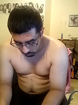 Snapshot of k1oudE chatting on November 2025 04:44:01 AM k1oudE online show from November 2025 04:44:01 AM