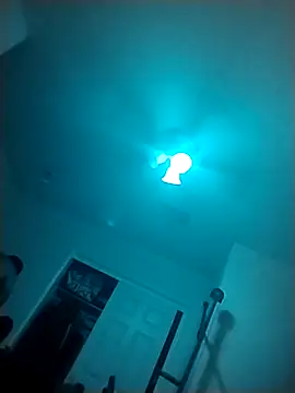 k1oudE online show from March 2026 08:37:01 AM