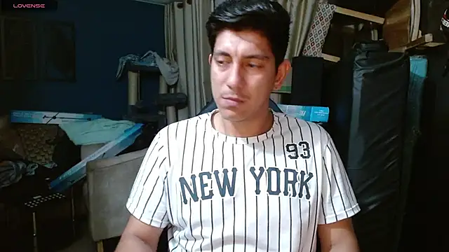 Noah-cock online show from November 2025 06:25:02 AM