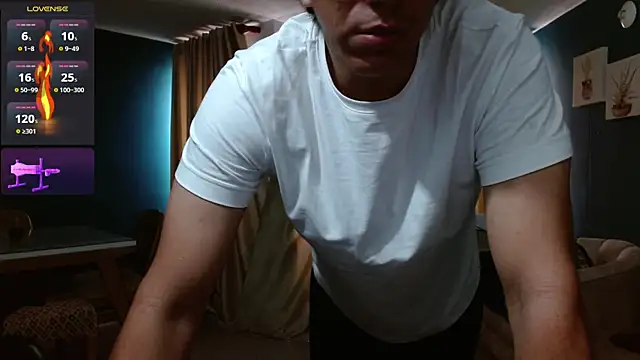 Snapshot of Noah-cock chatting on June 2026 01:45:02 PM Noah-cock online show from June 2026 01:45:02 PM