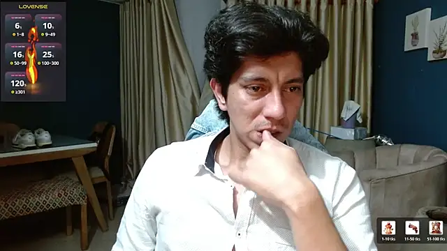 Snapshot of Noah-cock chatting on July 2026 04:04:02 AM Noah-cock online show from July 2026 04:04:02 AM
