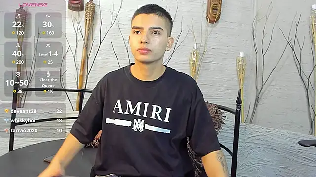 Snapshot of MarcoVitto chatting on January 2025 09:52:01 AM MarcoVitto online show from January 2025 09:52:01 AM