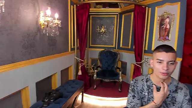 Snapshot of MarcoVitto chatting on February 2025 07:07:01 AM MarcoVitto online show from February 2025 07:07:01 AM