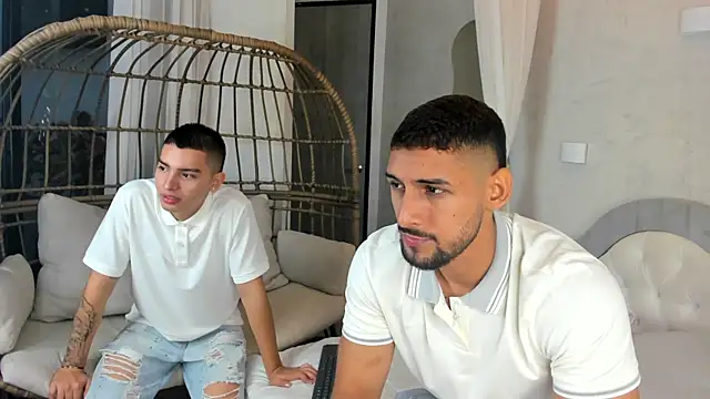 Snapshot of MarcoVitto chatting on February 2025 11:38:02 AM MarcoVitto online show from February 2025 11:38:02 AM