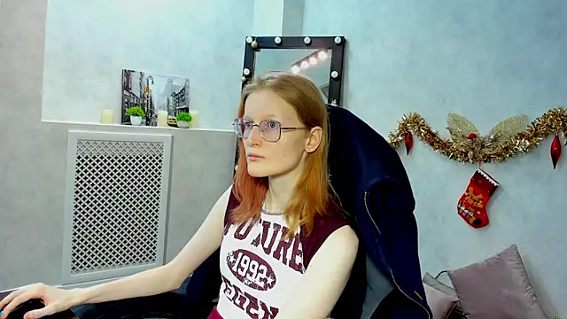 Snapshot of ElizabethHarpper chatting on January 2025 01:42:01 AM ElizabethHarpper online show from January 2025 01:42:01 AM