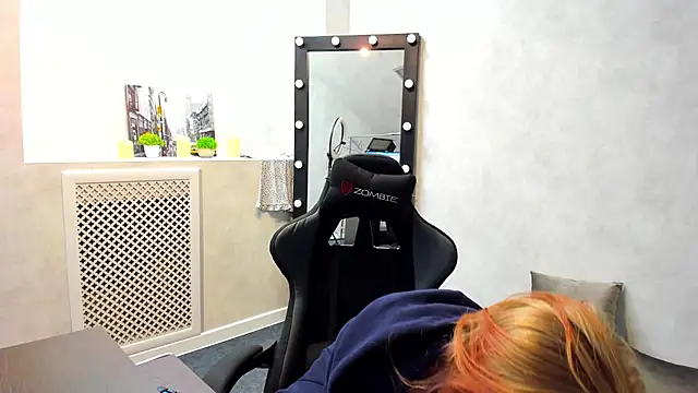 Snapshot of ElizabethHarpper chatting on February 2025 11:18:02 AM ElizabethHarpper online show from February 2025 11:18:02 AM