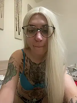 Bunny-xiel online show from February 2025 10:43:02 PM