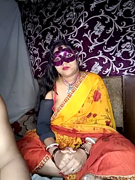 Hot muskaan online show from September 2025 09:07:02 PM