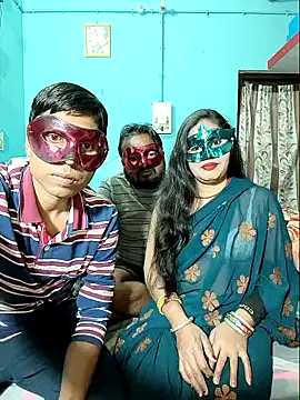 Snapshot of Hot_purva chatting on February 2025 05:39:02 PM Hot purva online show from February 2025 05:39:02 PM