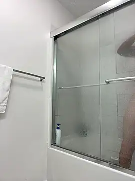 Snapshot of tcadle1824 chatting on April 2026 06:24:02 PM tcadle1824 online show from April 2026 06:24:02 PM