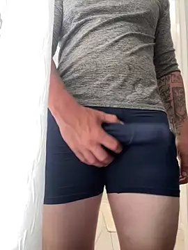 Snapshot of tcadle1824 chatting on April 2026 07:17:02 PM tcadle1824 online show from April 2026 07:17:02 PM