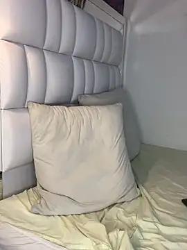 Angel Khouri online show from February 2025 02:05:02 AM