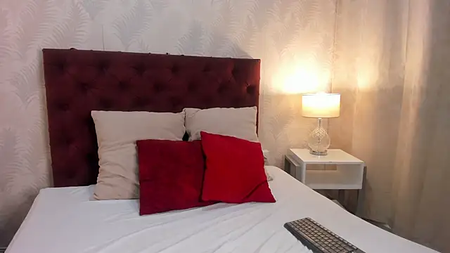 Angel Khouri online show from February 2025 08:04:01 PM